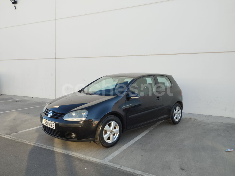 VOLKSWAGEN Golf 1.4 Conceptline 3p.