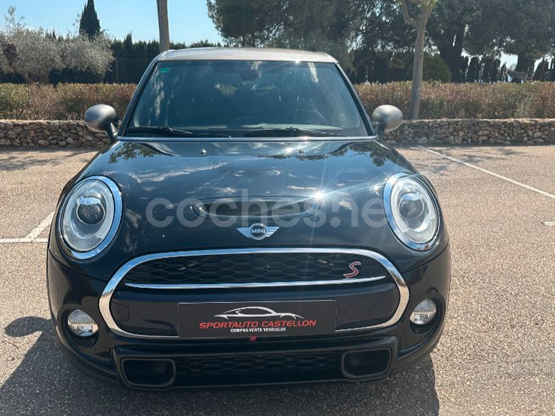 MINI Cooper S John Cooper Works Seven