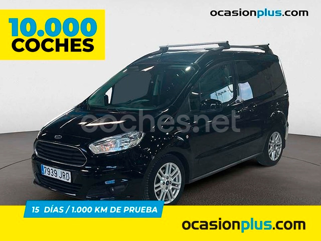 FORD Tourneo Courier 1.5 TDCi Titanium