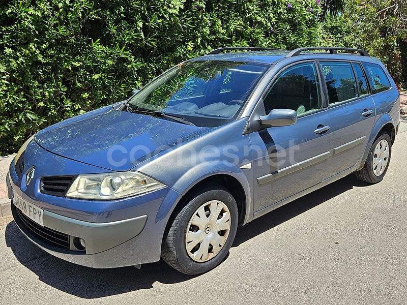 RENAULT Mégane Grand Tour Expression 1.9dCi 5p.