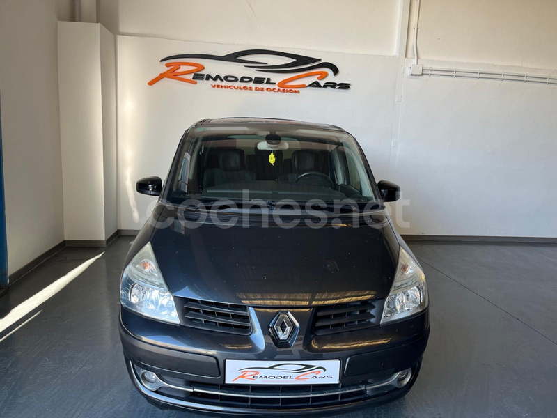 RENAULT Espace Family Plus dCi 150 Auto