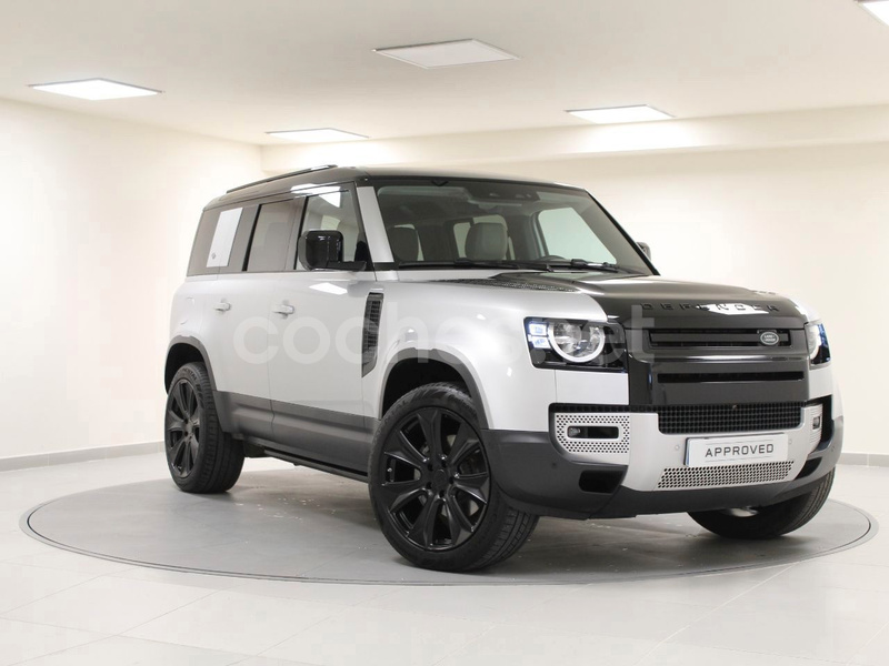 LAND-ROVER Defender 3.0 P400 XDynamic SE 110 Auto 4WD MHEV 5p.