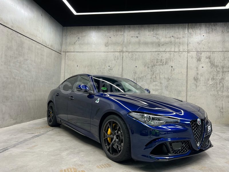ALFA ROMEO Giulia 2.9T V6 Quadrifoglio AT