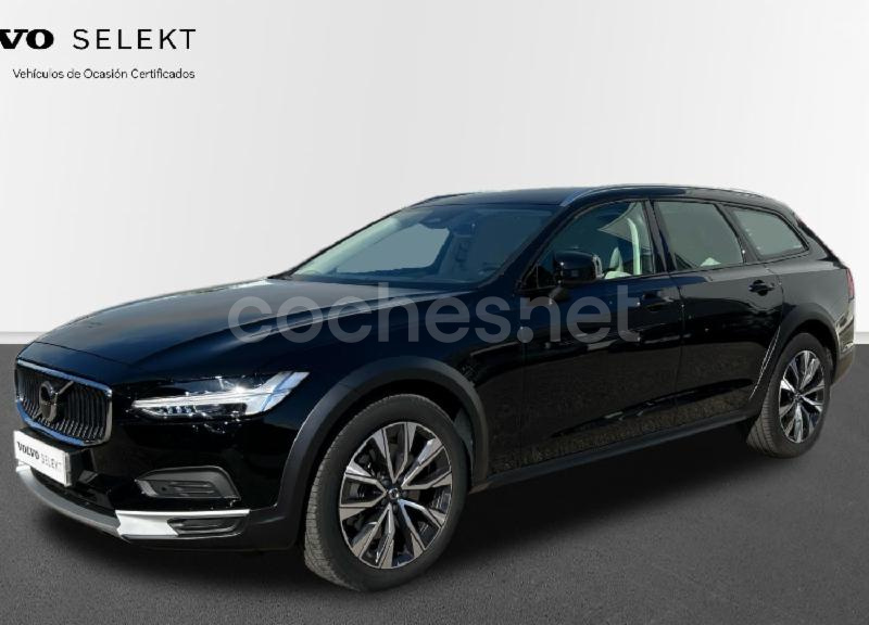 VOLVO V90 Cross Country 2.0 B4 D Plus Bright AWD Auto