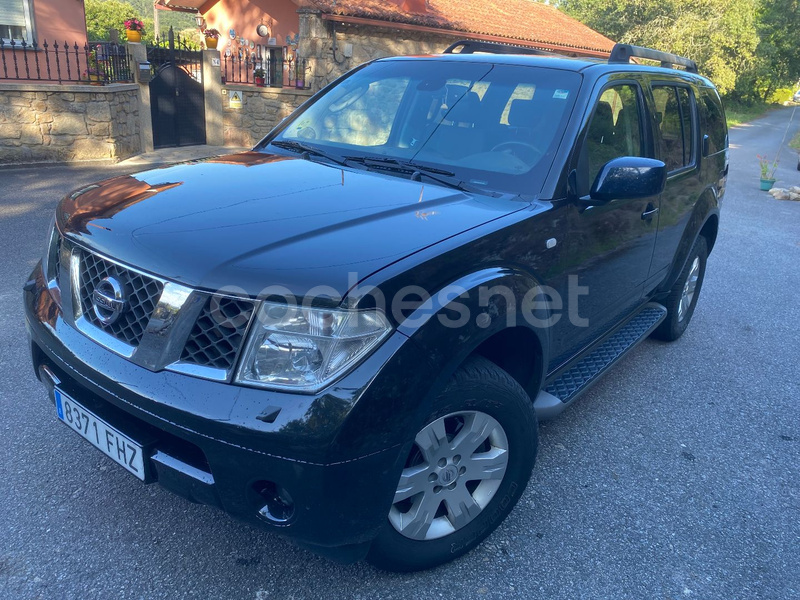 NISSAN Pathfinder 2.5 dCi 174CV LE Auto 7 plazas 5p.