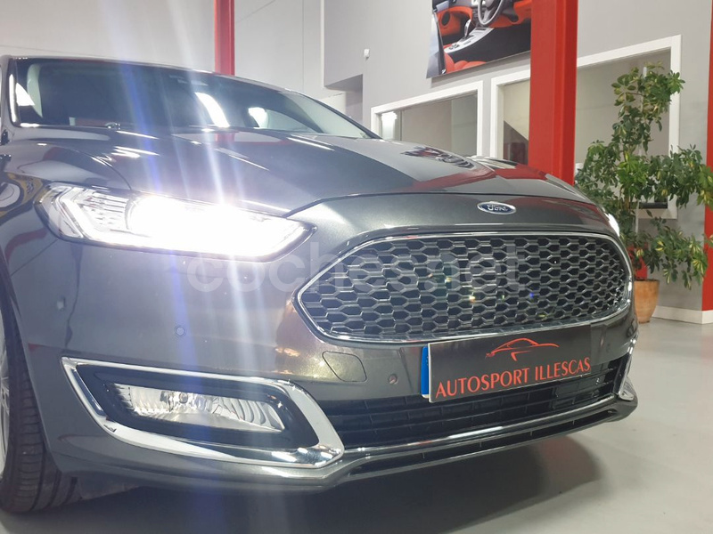 FORD Mondeo 2.0 Hibrido 187CV Auto Vignale Hev Sedan 4p.