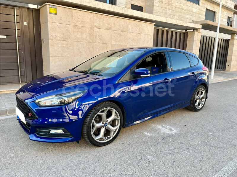 FORD Focus 2.0 EcoBoost ASS ST