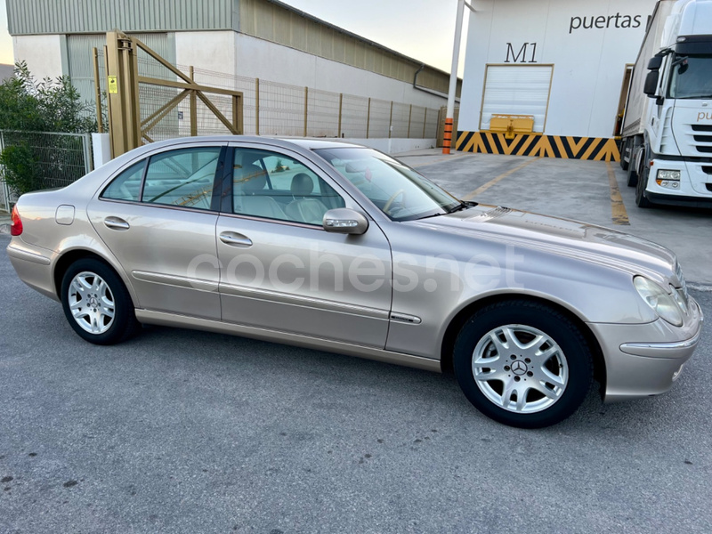 MERCEDES-BENZ Clase E E 240 AVANTGARDE