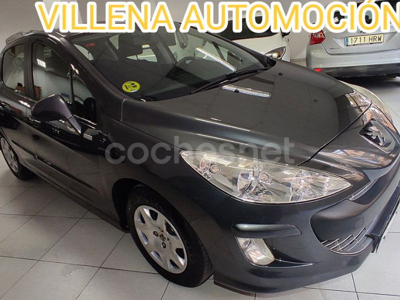 PEUGEOT 308 Confort 1.6 HDI 90 5p.