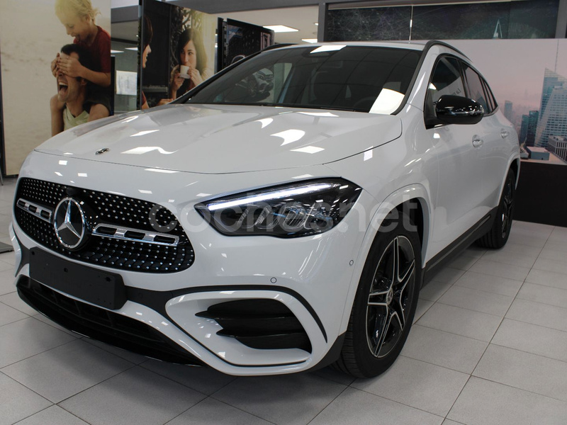 MERCEDES-BENZ GLA GLA 200