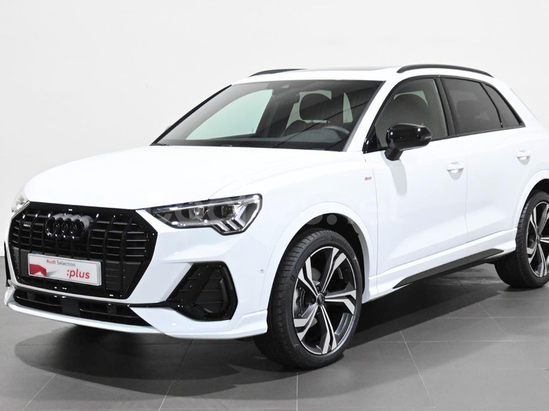 AUDI Q3 Black line 35 TDI quattro