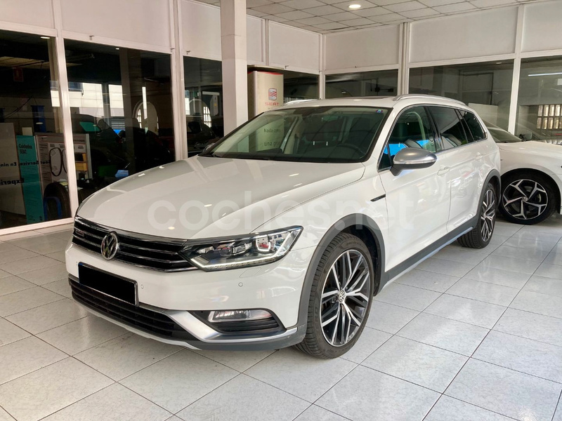 VOLKSWAGEN Passat Alltrack 2.0 TDI 140kW 190CV 4Mot DSG 5p.