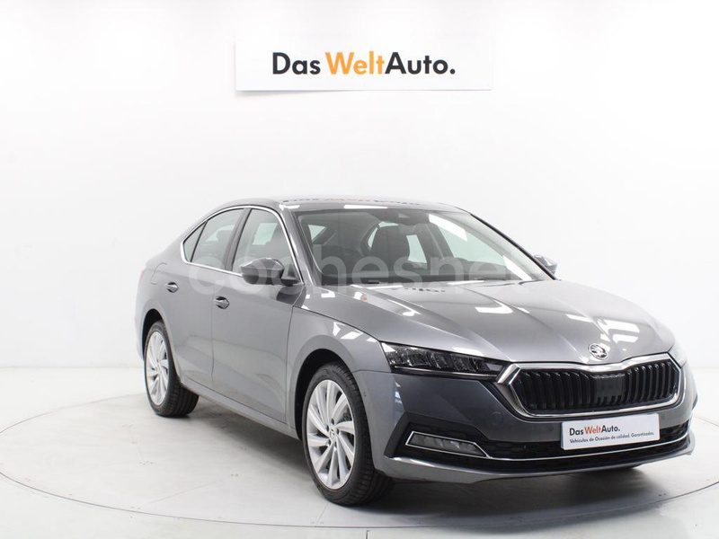 SKODA Octavia 1.4 TSI iV PHEV DSG Selection