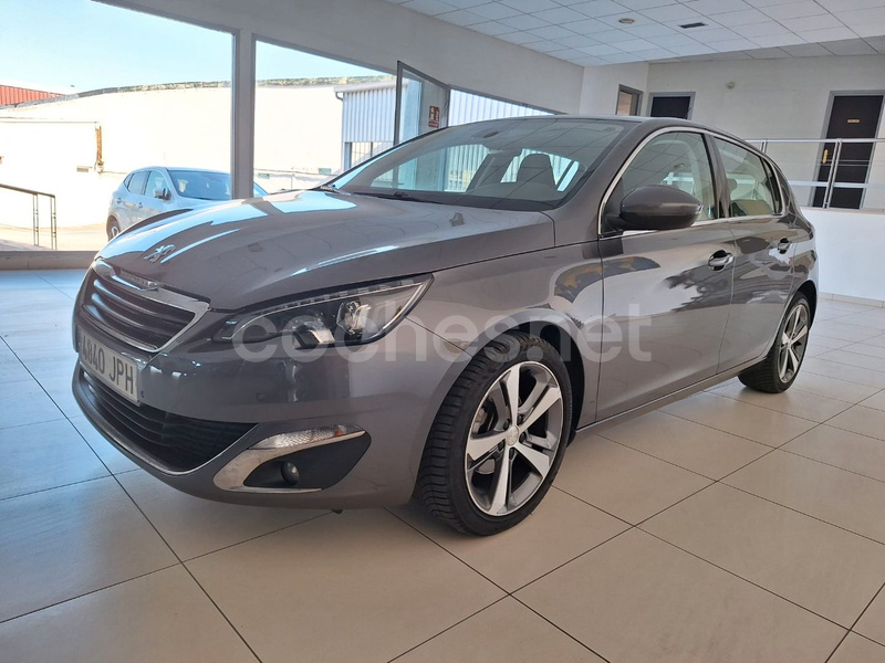 PEUGEOT 308 5p Allure 1.2 PureTech130 EAT6 5p.