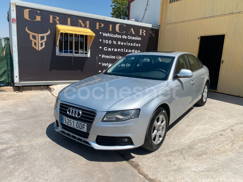 AUDI A4 2.0 TDI 143cv multitronic DPF 4p.