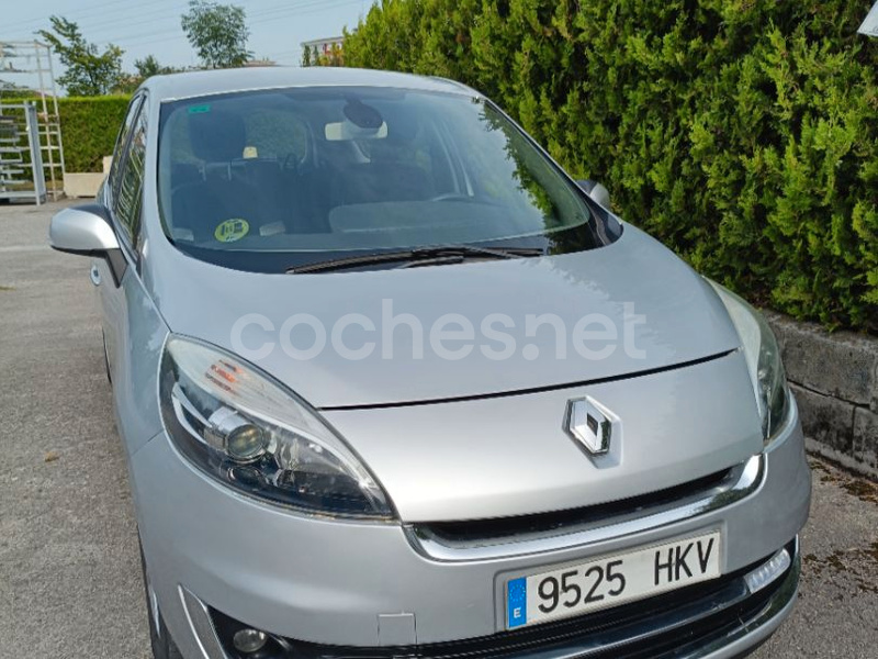 RENAULT Grand Scénic Dynamique dCi 110 7 plazas 5p.