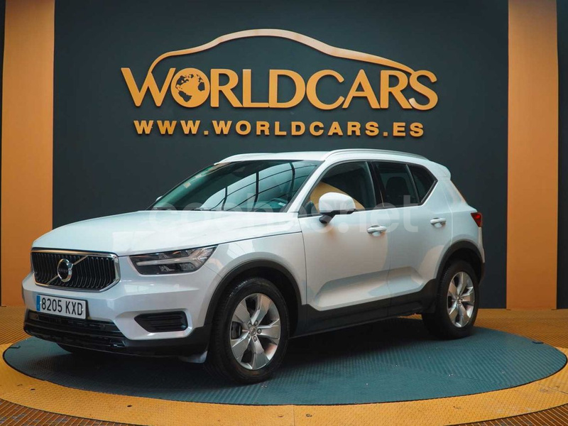 VOLVO XC40 2.0 D3 Business Plus Auto 5p.