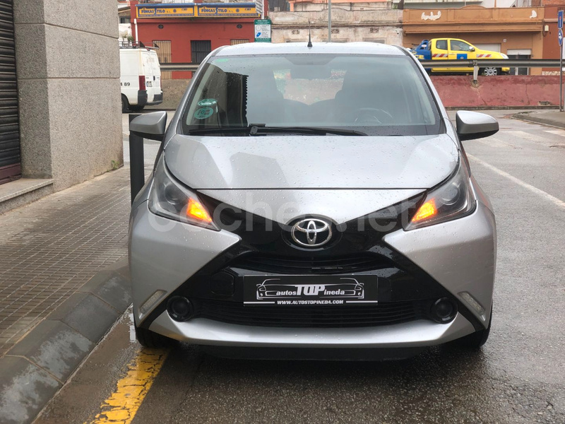 TOYOTA Aygo 1.0 70 xplay 5p.