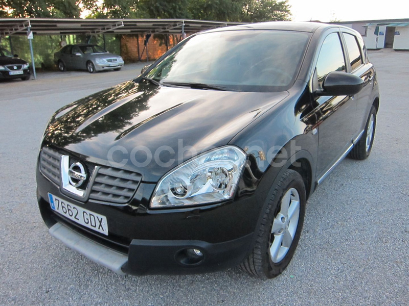 NISSAN QASHQAI 2.0 dCi TEKNA 4x2