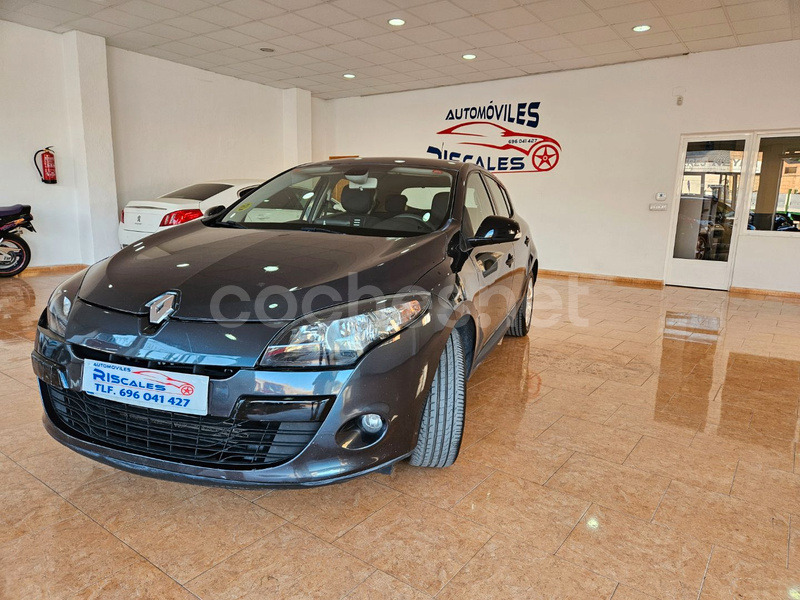 RENAULT Mégane Dynamique dCi 110 eco2 E5 5p.