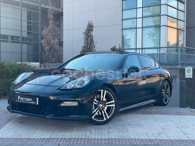 PORSCHE Panamera 4S 5p.