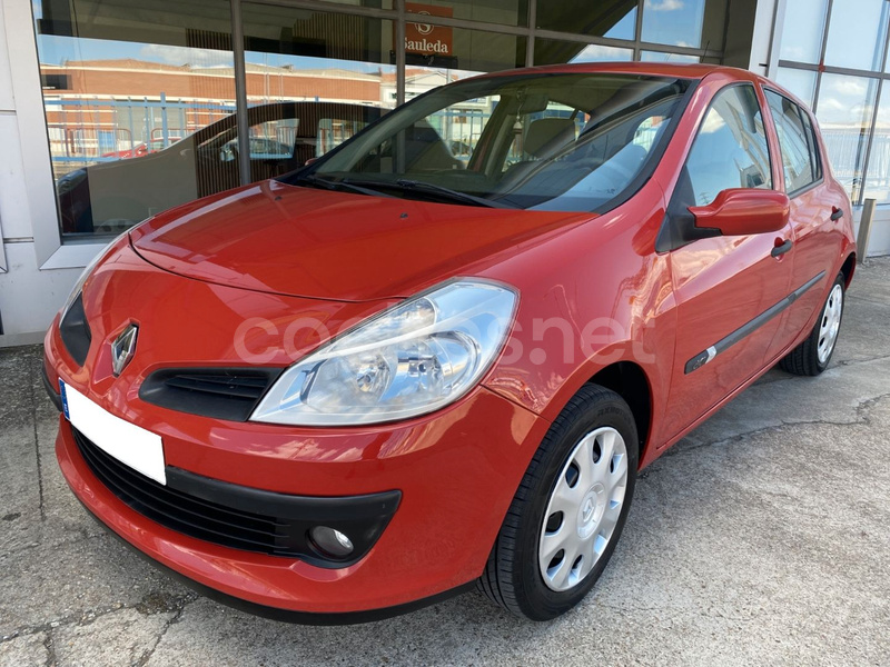 RENAULT Clio Authentique 1.5DCI70 eco2