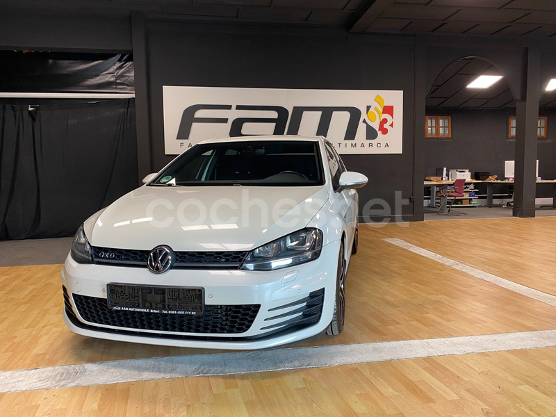 VOLKSWAGEN Golf Sport 2.0 TDI BMT