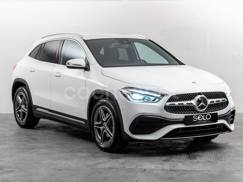 MERCEDES-BENZ GLA GLA 180