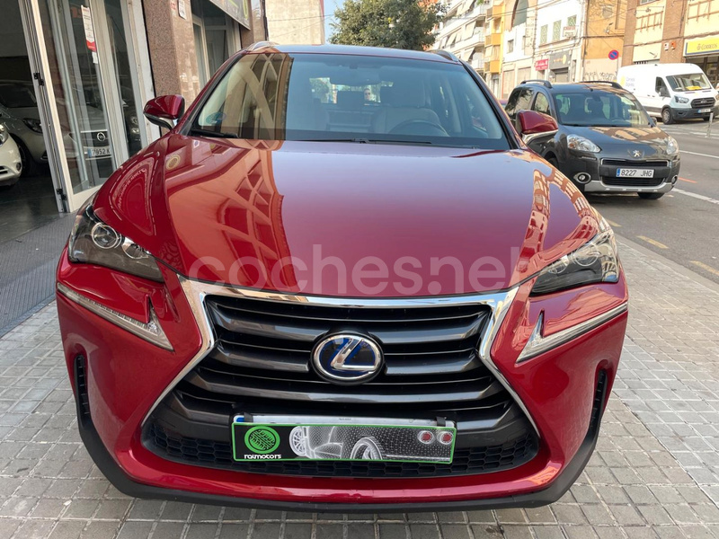 LEXUS NX 2.5 300h Corporate 2WD  Navibox 5p.