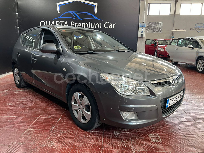 HYUNDAI i30 2.0 CRDi VGT Premium 5p.