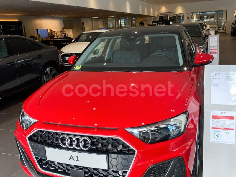 AUDI A1 Sportback Adrenalin 30 TFSI S tron