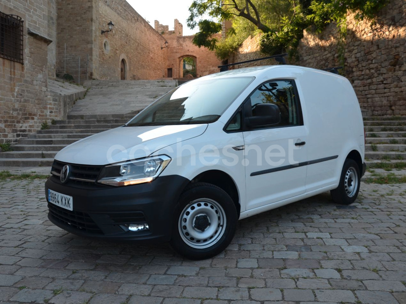 VOLKSWAGEN Caddy Profesional Furgon 2.0 TDI BMT