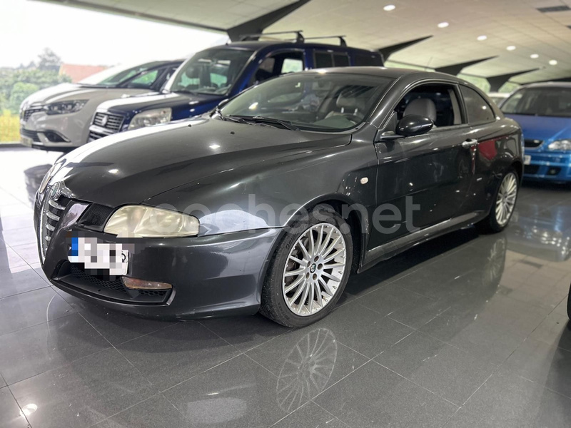 ALFA ROMEO GT 1.9 JTD Distinctive 3p.