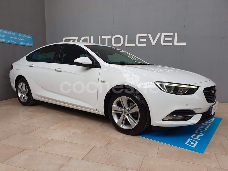 OPEL Insignia GS 1.6 CDTi 100kW Turbo D Selective 5p.