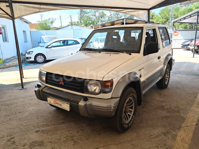 MITSUBISHI Montero MONTERO CORTO 2.5 TDI GLS STAN 3p.