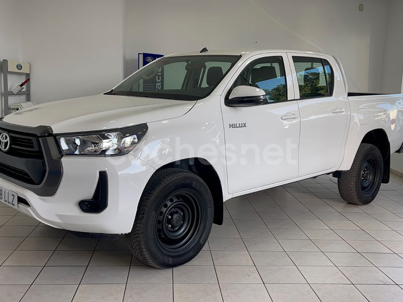 TOYOTA Hilux 2.4 D4D Cabina Doble GX Plus