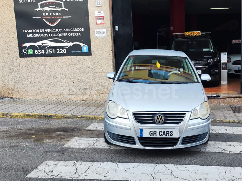 VOLKSWAGEN Polo 1.4 Advance