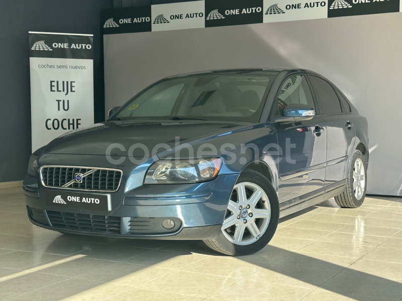 VOLVO S40 2.0D Momentum