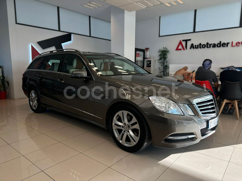 MERCEDES-BENZ Clase E E 200 CDI Blue Efficiency Estate 5p.