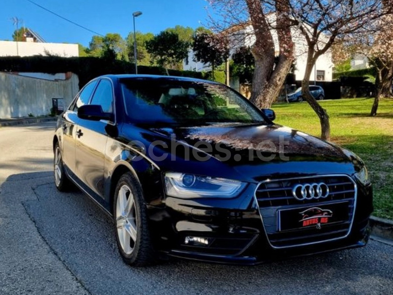 AUDI A4 2.0 TDI 143cv multitronic 4p.