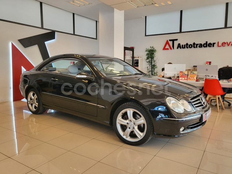 MERCEDES-BENZ Clase CLK CLK 320 AVANTGARDE AUTO 2p.