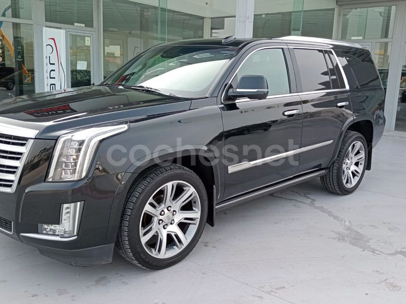 CADILLAC Escalade 6.2 V8 Sport Luxury 5p.