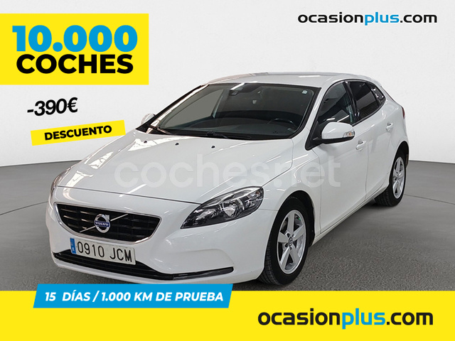 VOLVO V40 1.6 D2 Momentum