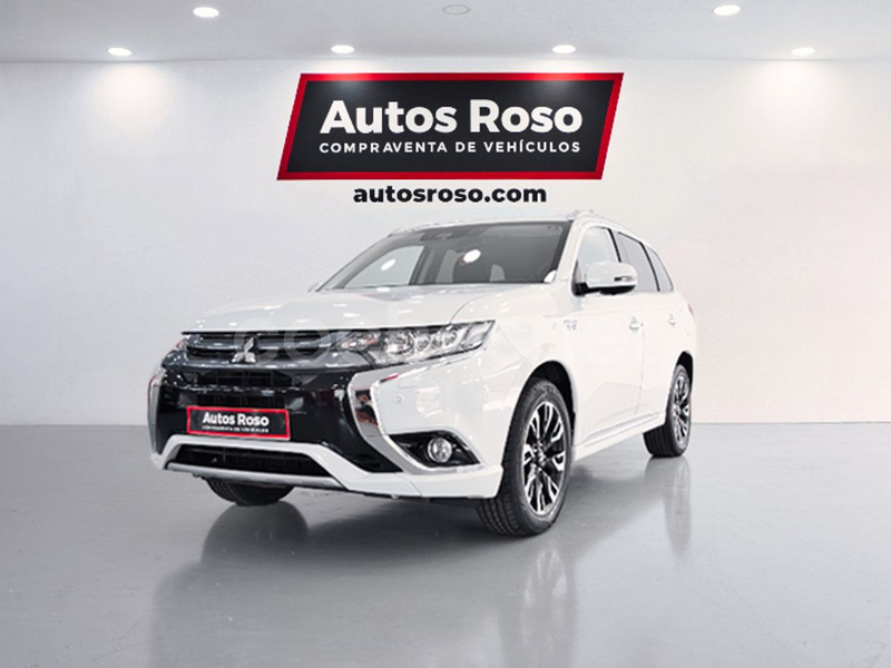 MITSUBISHI Outlander 2.0 PHEV Kaiteki Auto 4WD 5p.