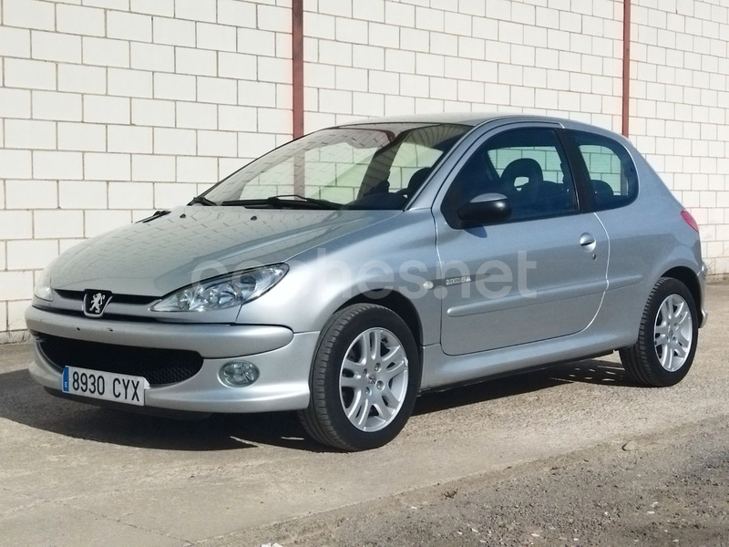 PEUGEOT 206 2.0 HDI 90 Quiksilver 3p.