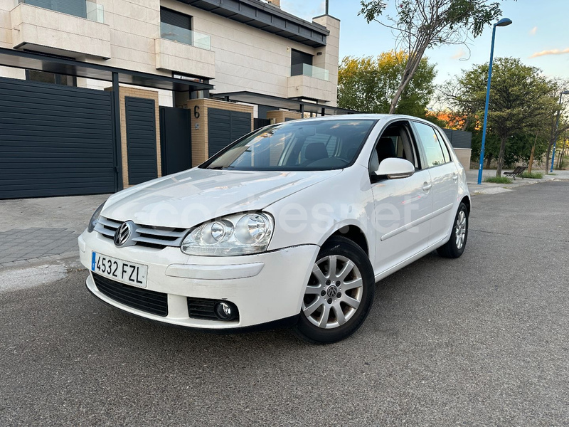 VOLKSWAGEN Golf 1.9 TDI 105cv Highline 5p.