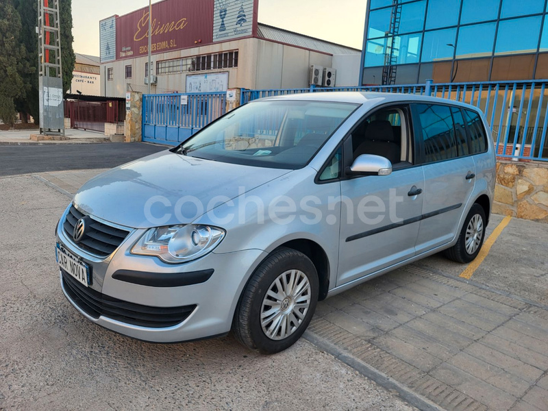 VOLKSWAGEN Touran 1.9 TDI 105 Edition