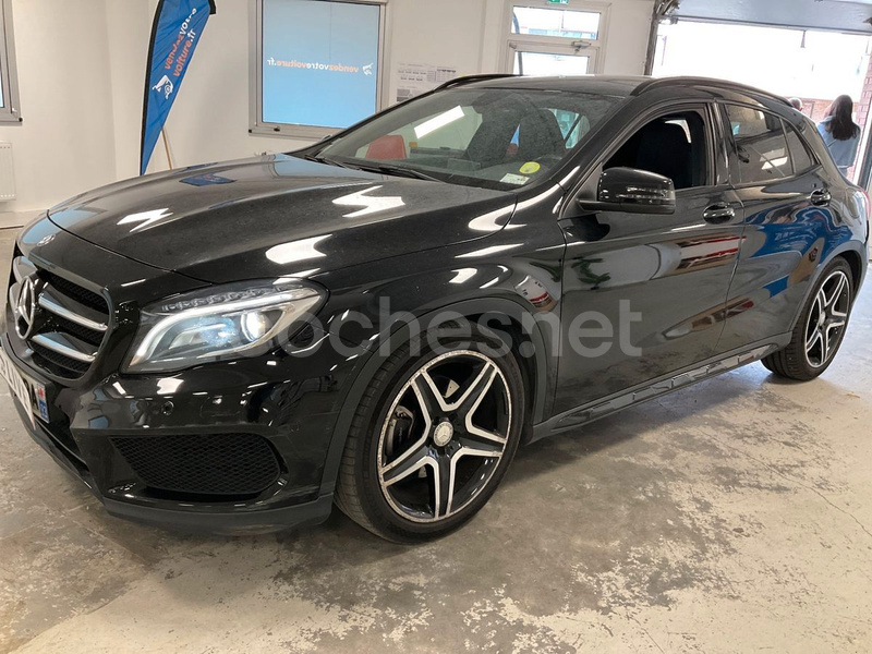 MERCEDES-BENZ Clase GLA GLA 220 CDI AMG Line 5p.