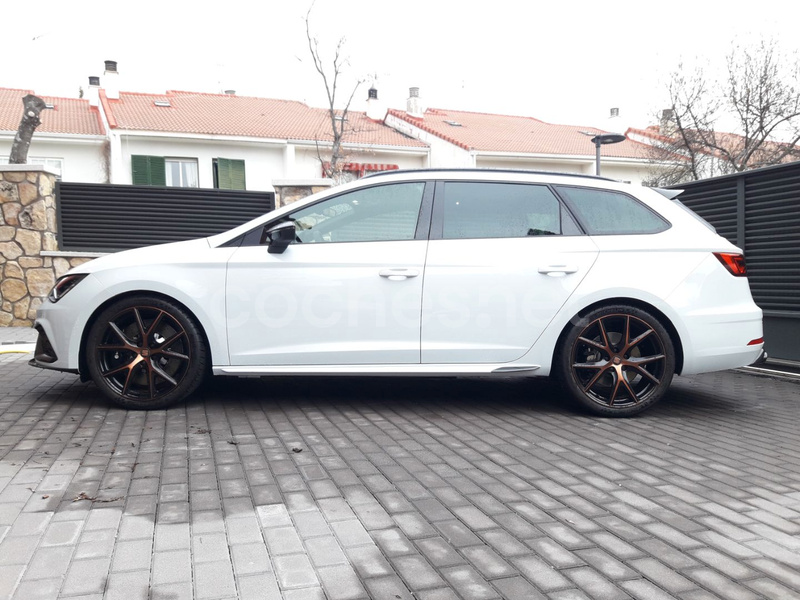 SEAT León ST 2.0 TSI 4Drive DSG SS Cupra R