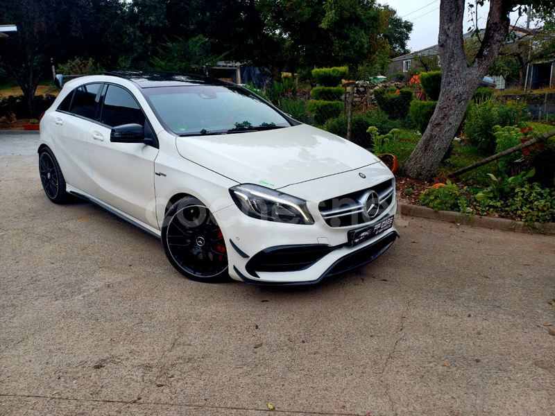 MERCEDES-BENZ Clase A MercedesAMG A 45 4MATIC 5p.